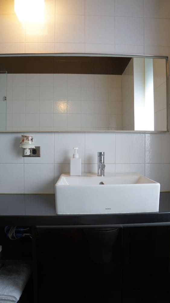 35 A-Li BnB