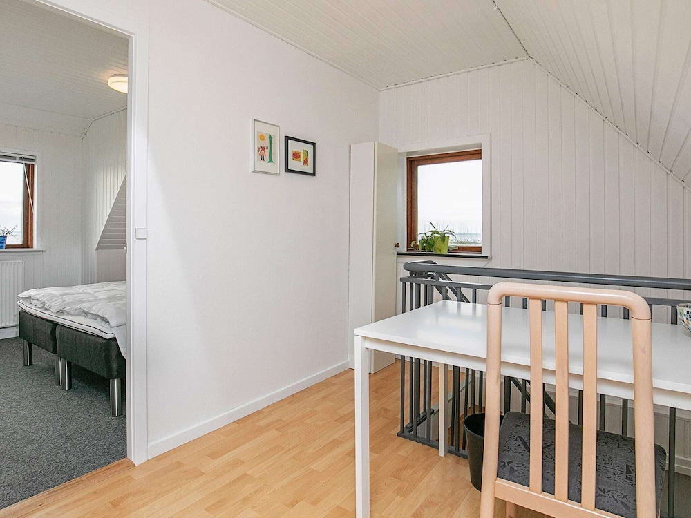 Seaside Retreat in Hvalpsund-by Traum view 3