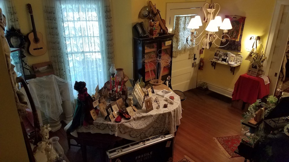 Thomasville Vacations - Daffodale House BB - Property Image 2