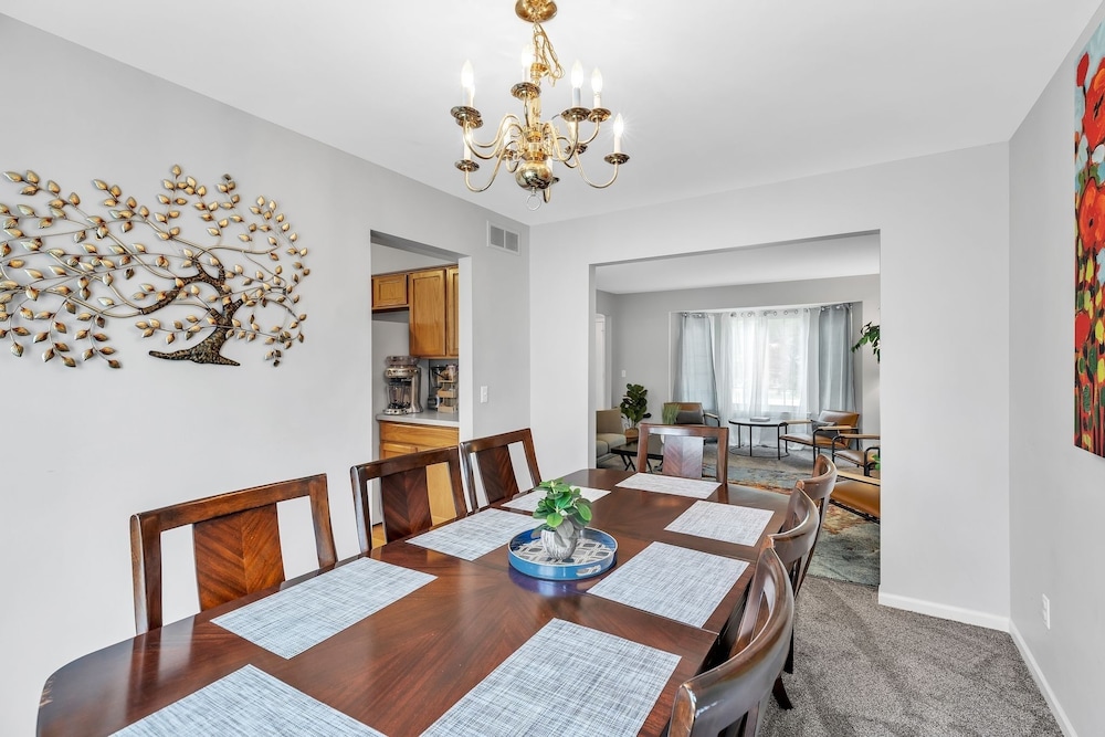 Victors Homebase 4 Bedroom Home