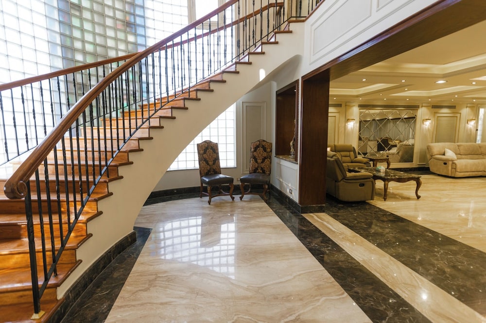Luxury Villa in Green Heights compound