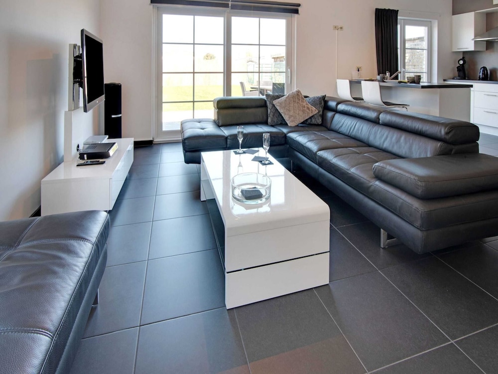 Modern Holiday Home in De Haan With Garden