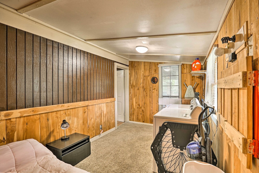 1950's Serenity Pond Cabin w/ View: Peace & Quiet! view 5