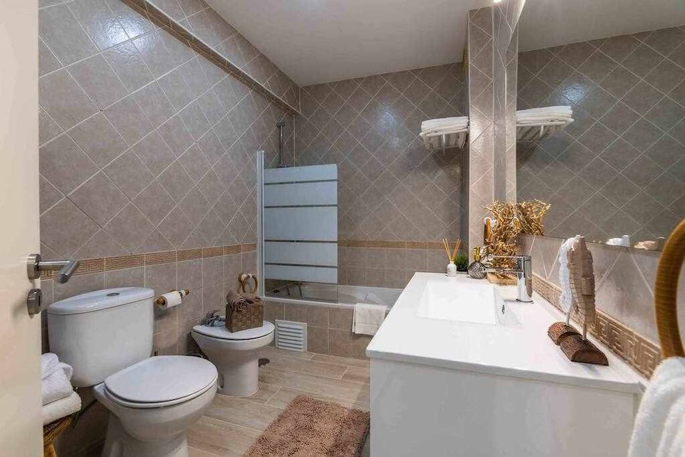 Casa Santa Maria - Sea View - 500m to Beach - Wifi