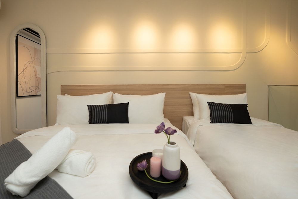 Agile Skyline Suites By PSM
