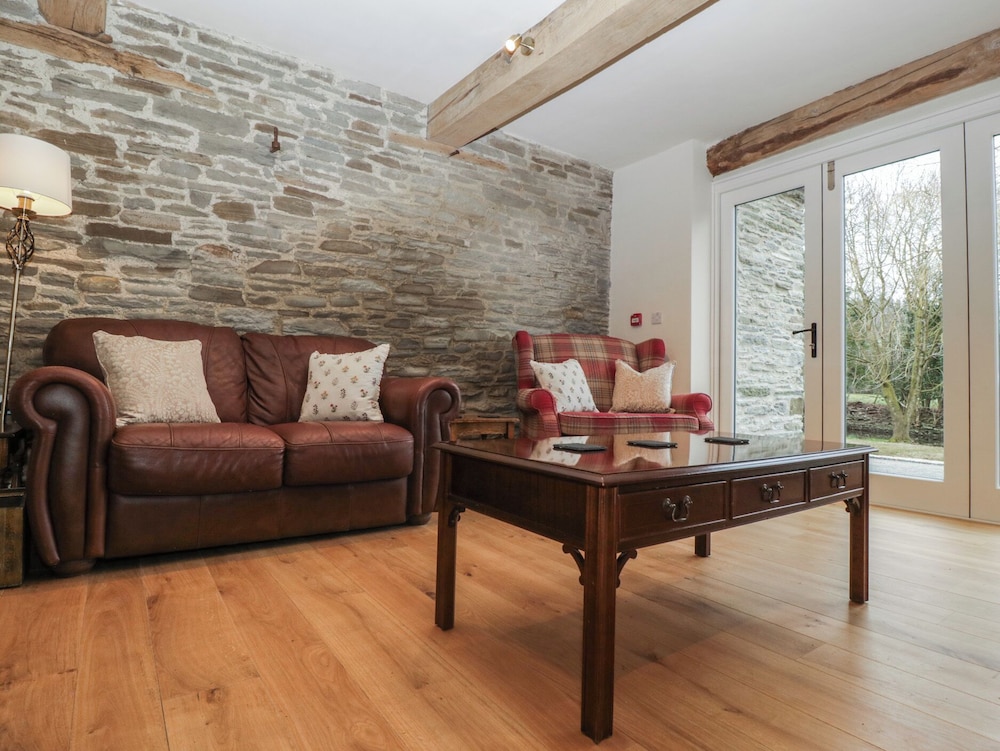 Evenjobb Court Farmhouse