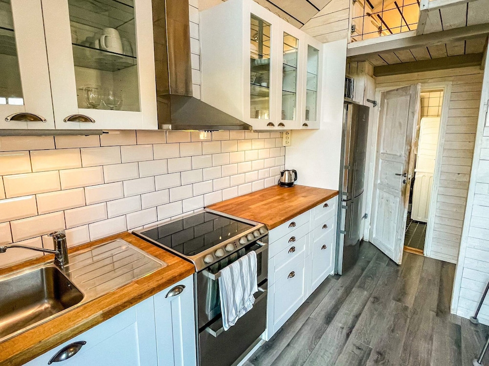 4 Star Holiday Home in Drottningskar