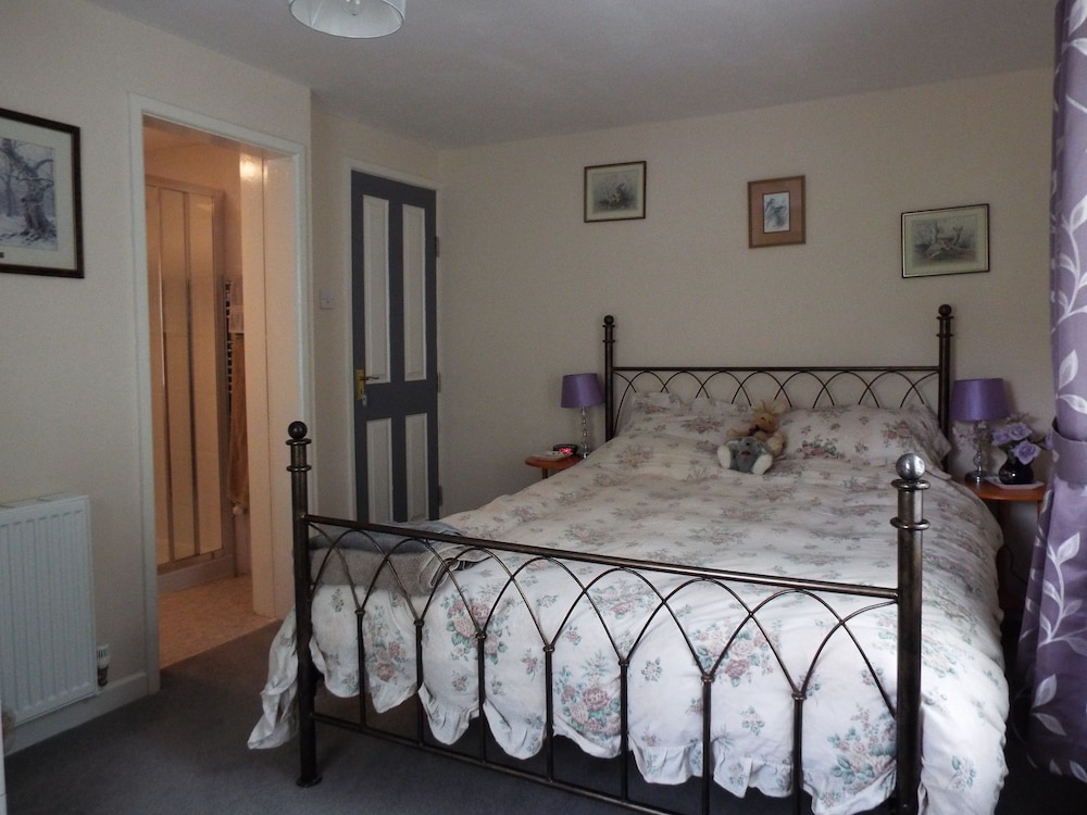 Meadowbrook Cottage B&B