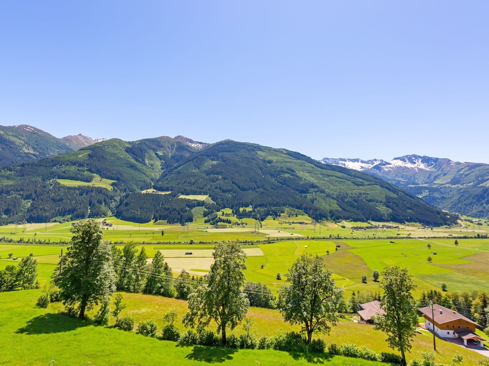 Apartment Uttendorf Near Ski Lift