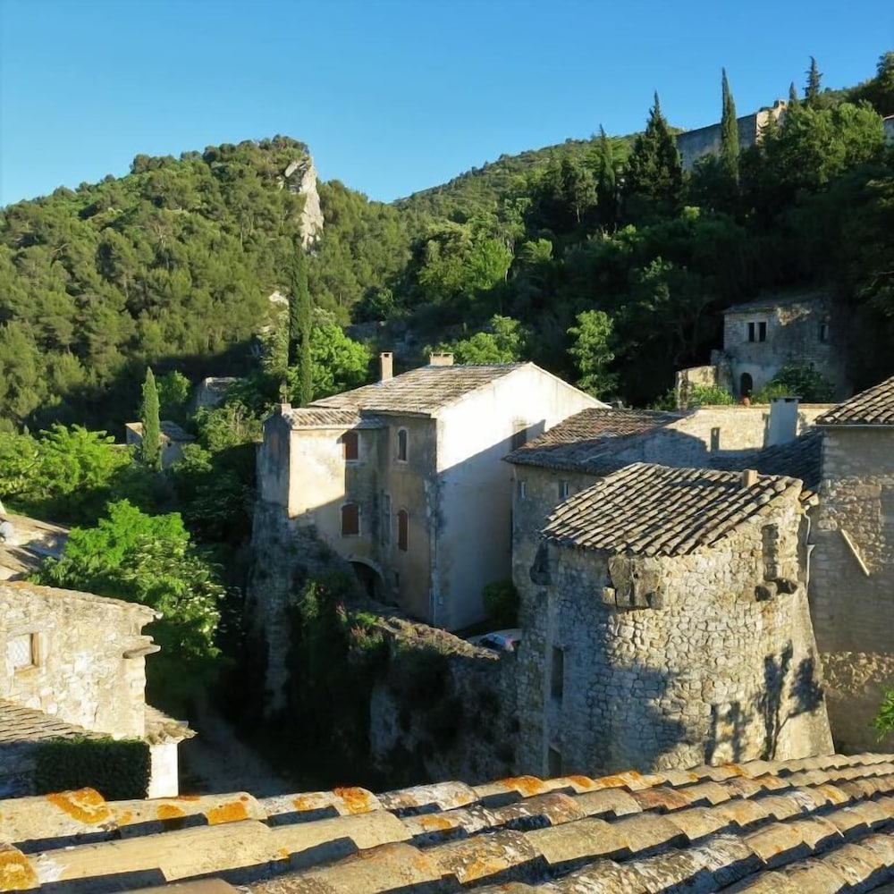La Buissonnière view 2