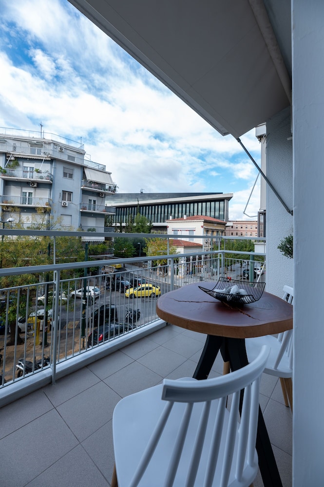 Acropolis View Deluxe Penthouse & Luxury Apartments