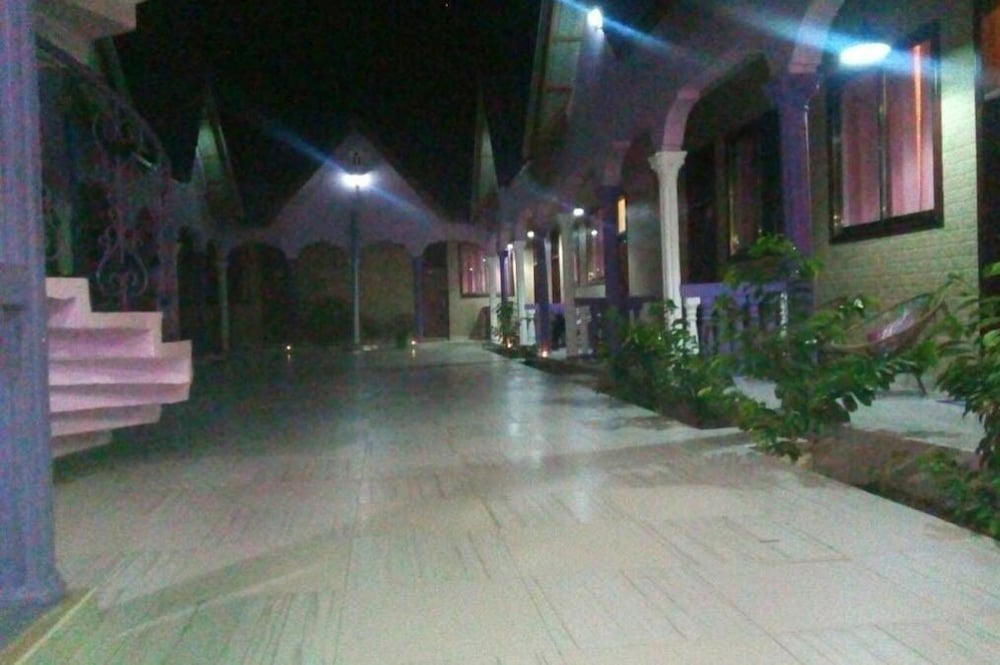 Photo 24