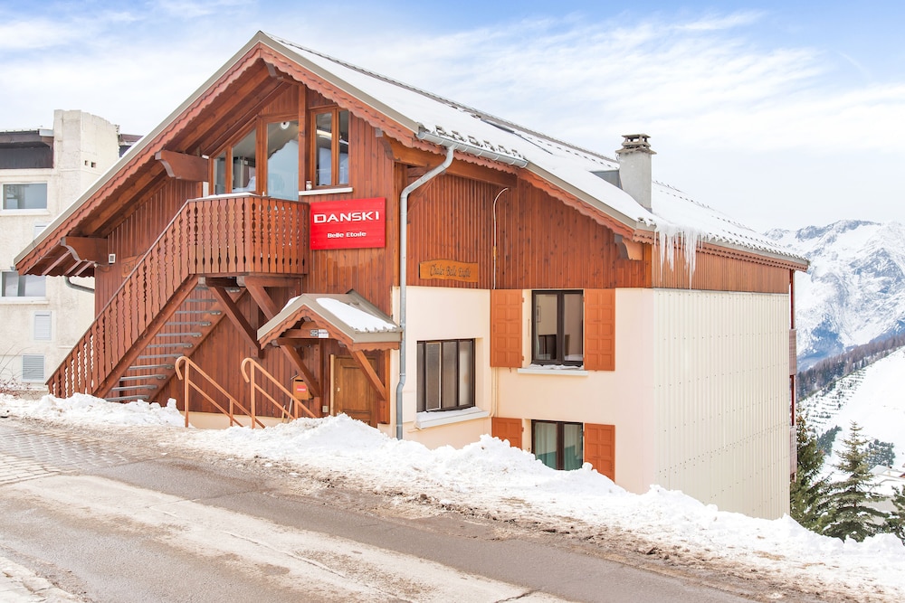 Huez Vacations - Chalethotel Belle Etoile by Skinetworks - Property Image 5