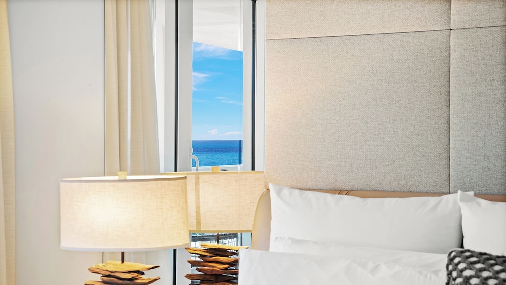 Luxury Vacation Rentals at 1 Hotel & Homes by LRMB