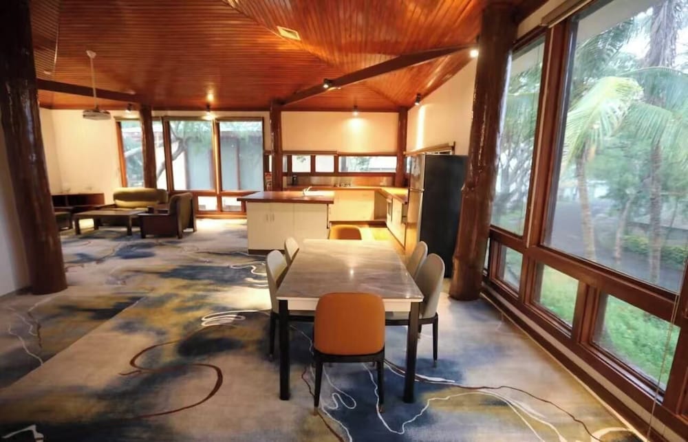 Rainbow Holiday Resort