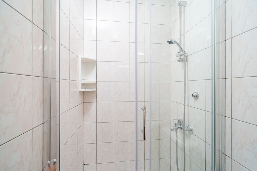 Jele Rooms
