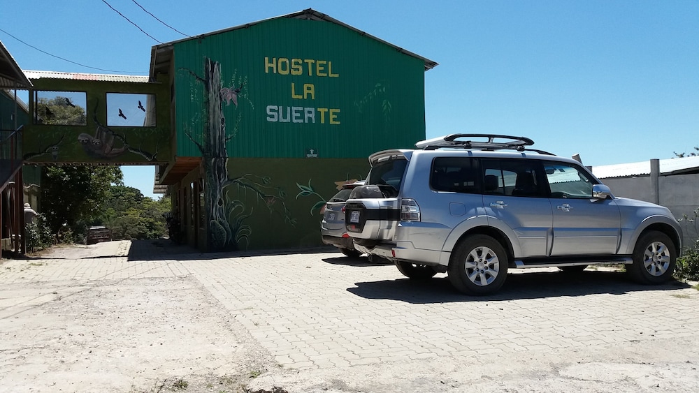 Hostel La Suerte