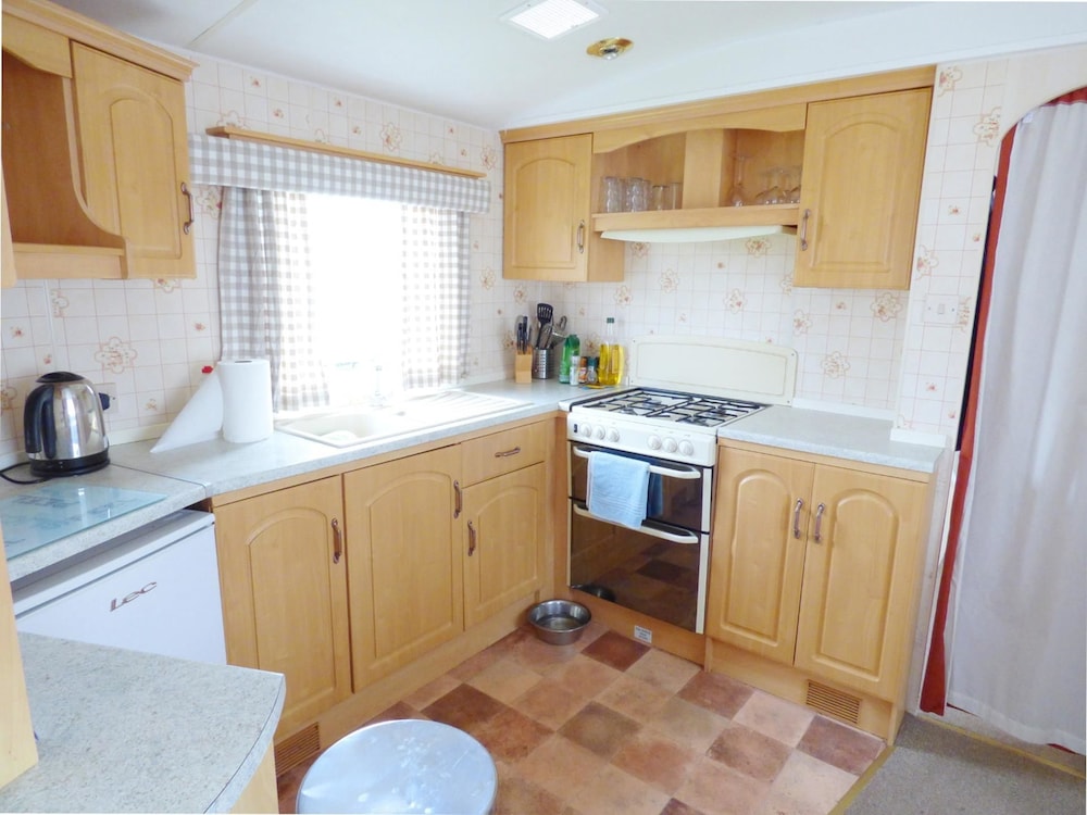 Caravan Hire at Sunnydale Holiday Park