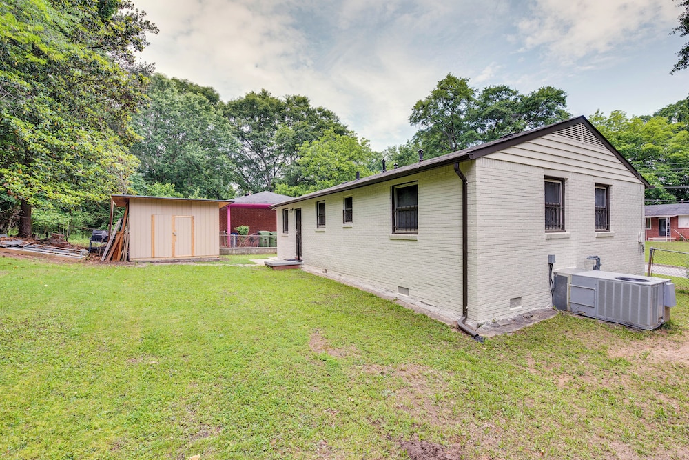 Atlanta Vacation Rental < 10 Mi to Downtown!