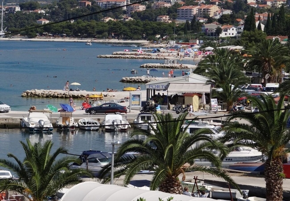 Mara - 70m From the sea - A1 view 3