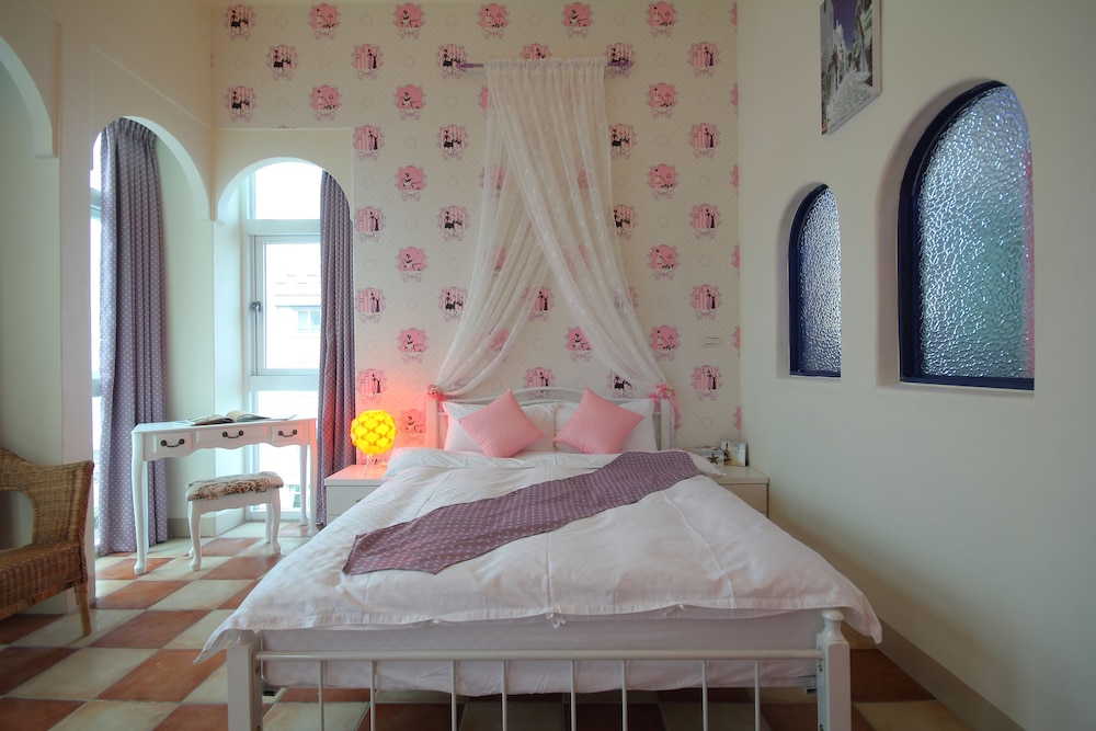 Lighthouse B&B