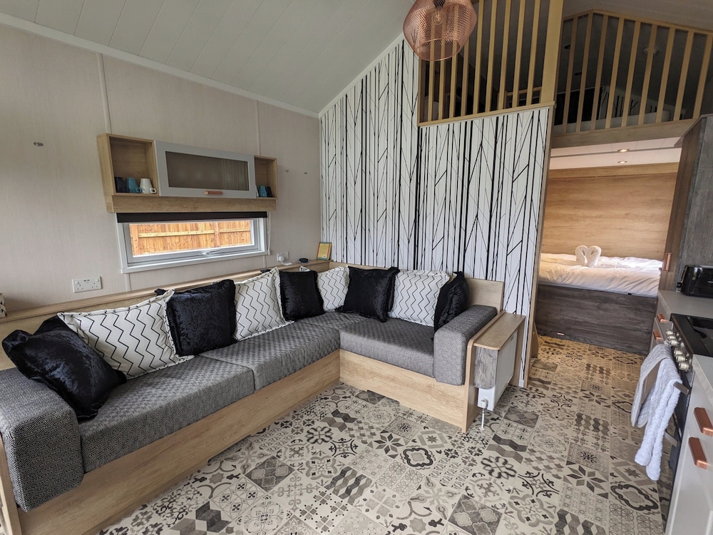 Woods Meadow Glamping