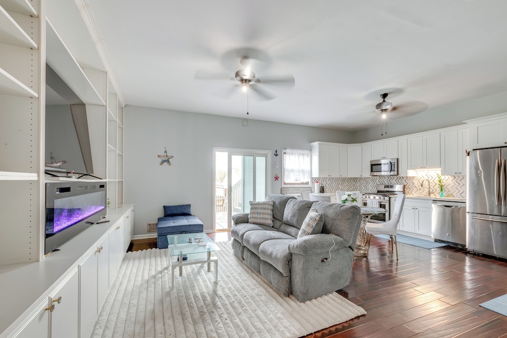 6 Mi to Hospitals: Guest Suite in South River