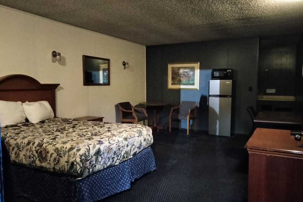 Blueway Inn and Suites El Dorado