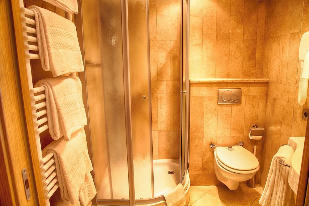 Katja Hotel