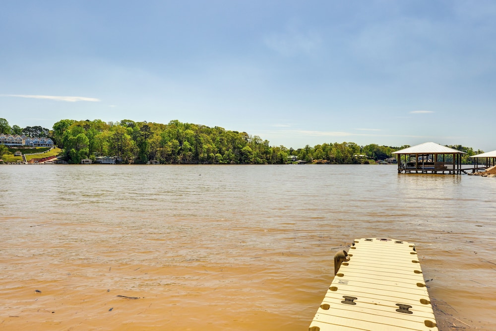 4 Mi to Wind Creek State Park: Alabama Getaway