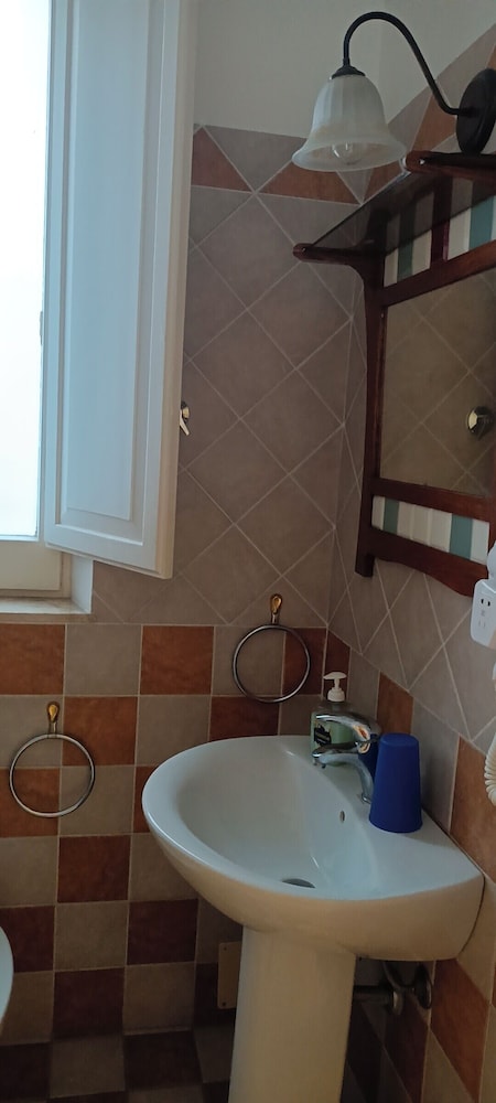 Almaran Bed & Breakfast