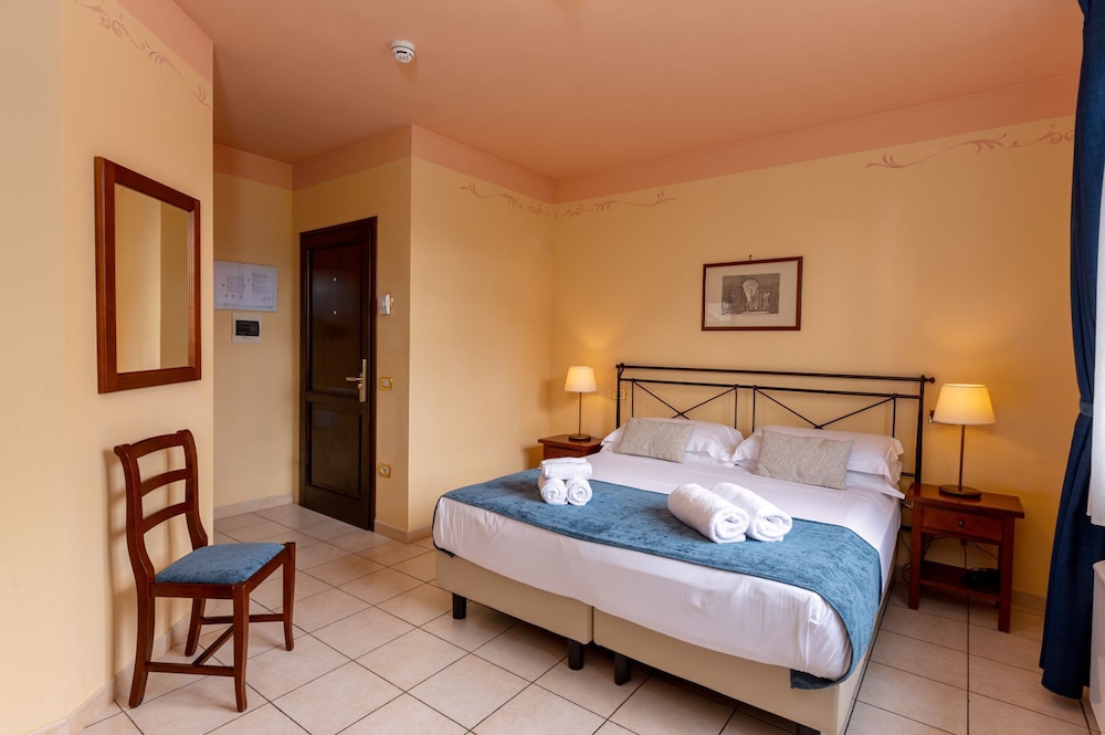 Borgo San Martino Residence Hotel & SPA