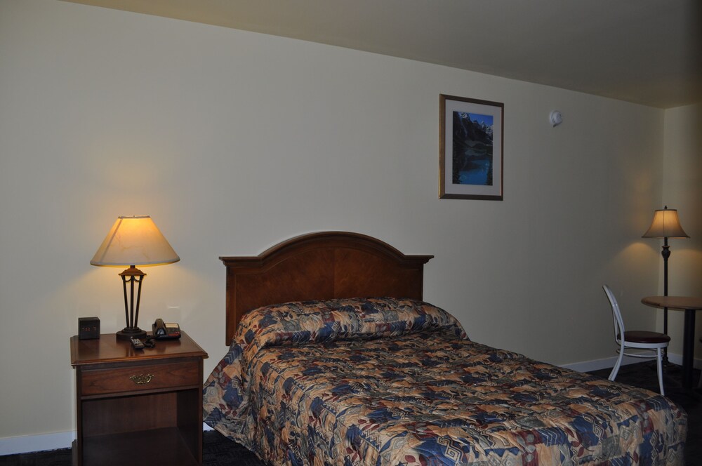 Camrest Motel