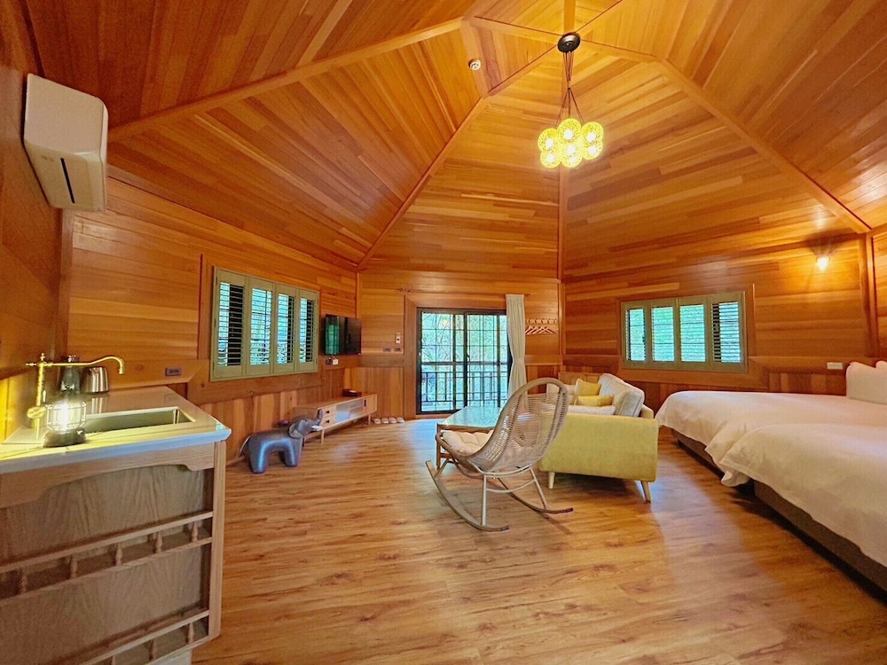 Senboard Manor view 5