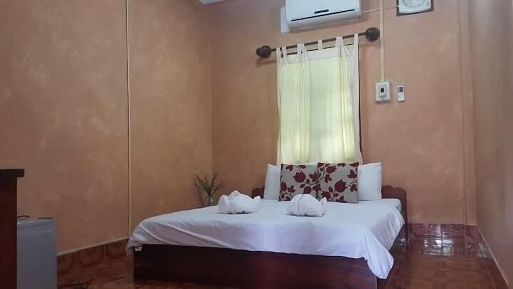 Mani Home & Hostel Luang Prabang view 3