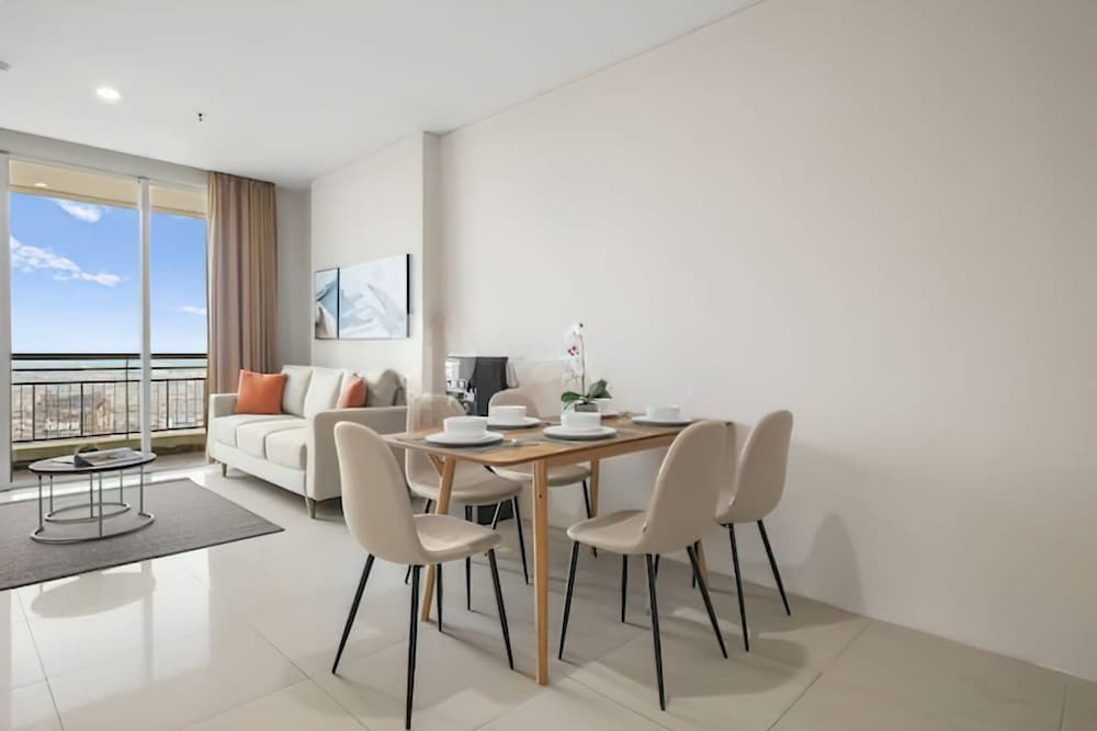 Central Royal Apartments by Emily