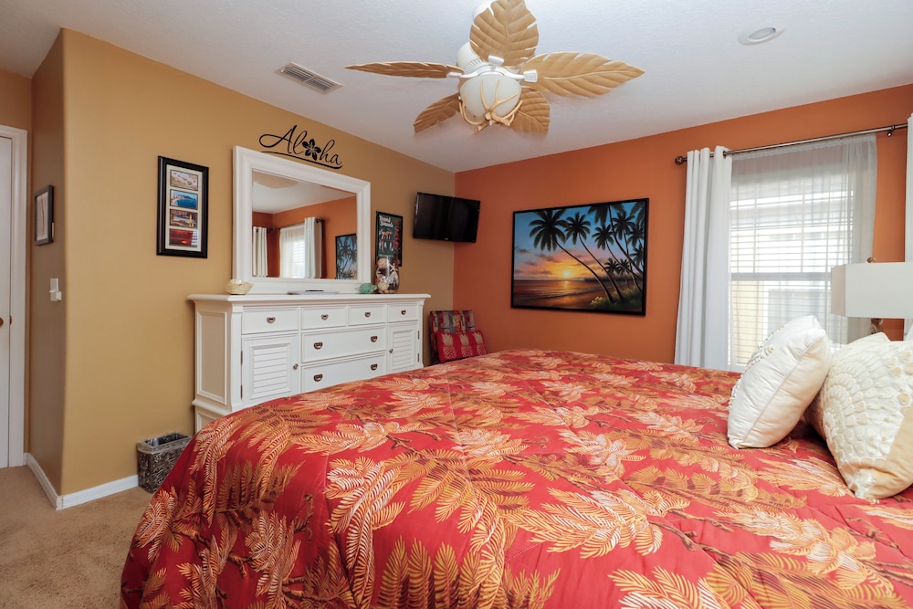 7 Bedrooms Perfect For Large Families Or Groups!