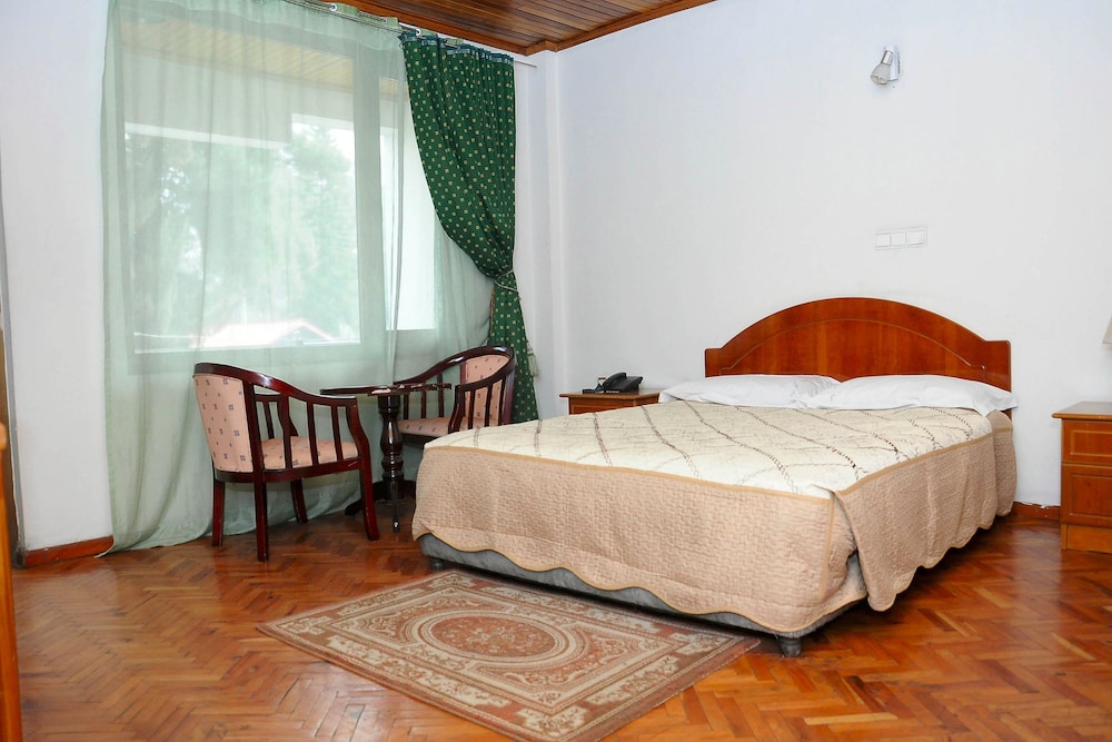 Yeka Guest House