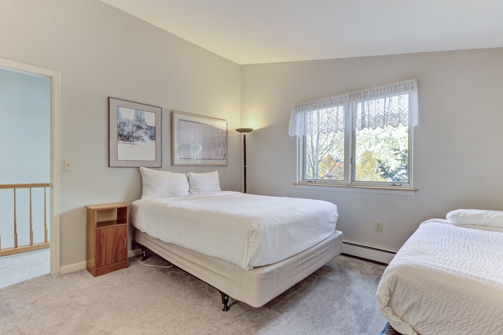 Legends 11 5 Bedroom Townhouse