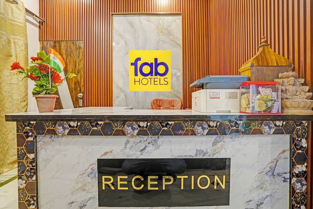 Fabhotel Rn Residency