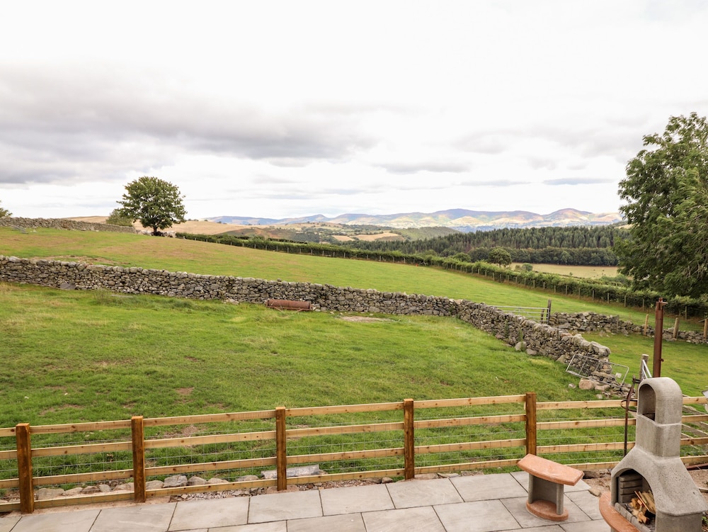 The Stables At Cae Gwyn