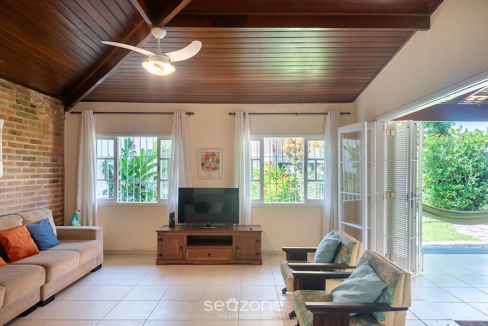 House With Barbecue 350m From the Beach Rul0035