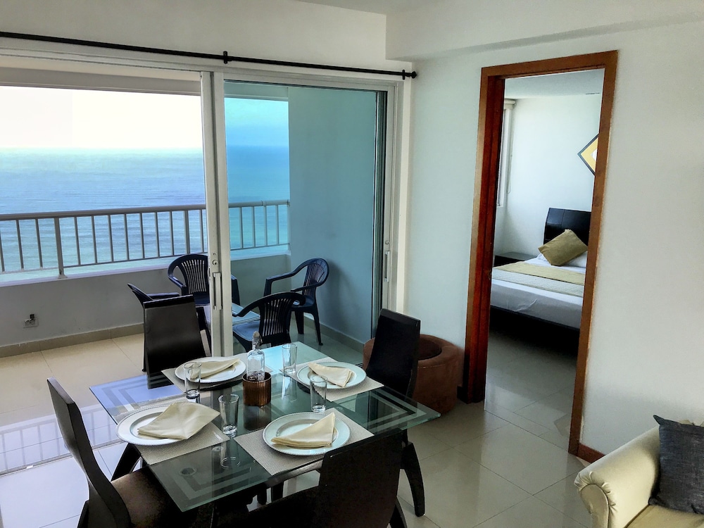 Apartamentos Bocagrande - Vista al Mar