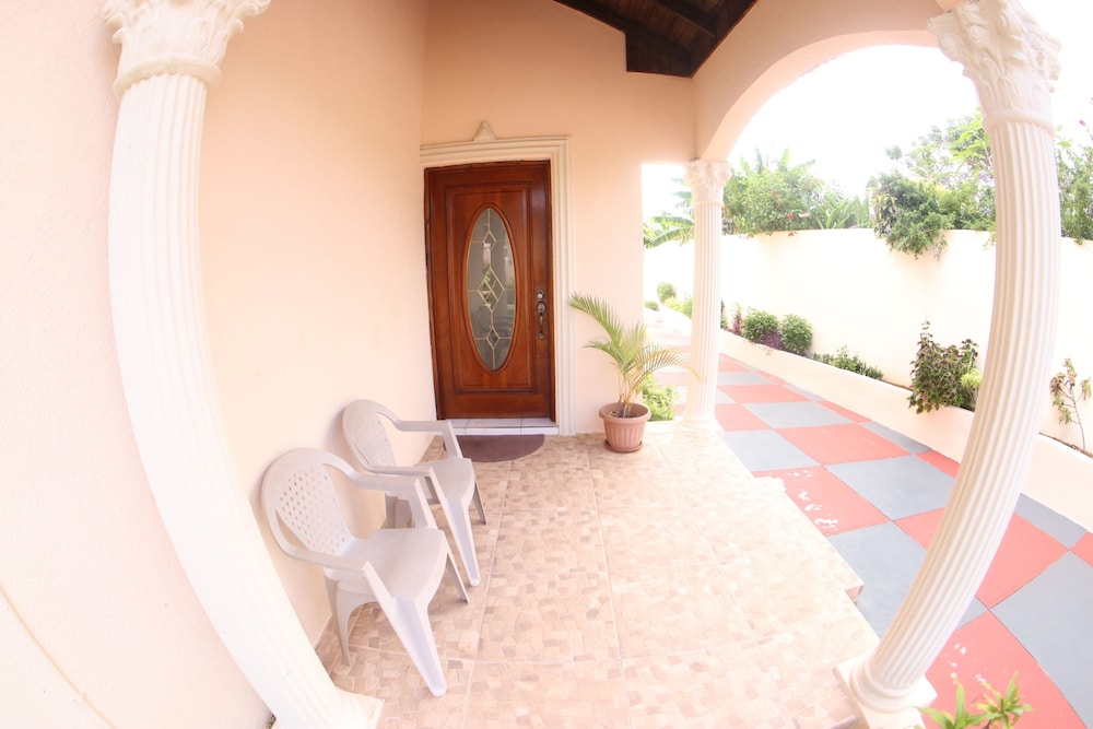 Tiana Estate