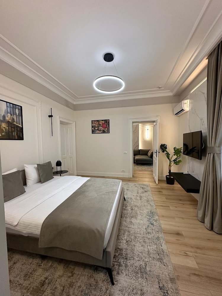 House4You Praporgescu