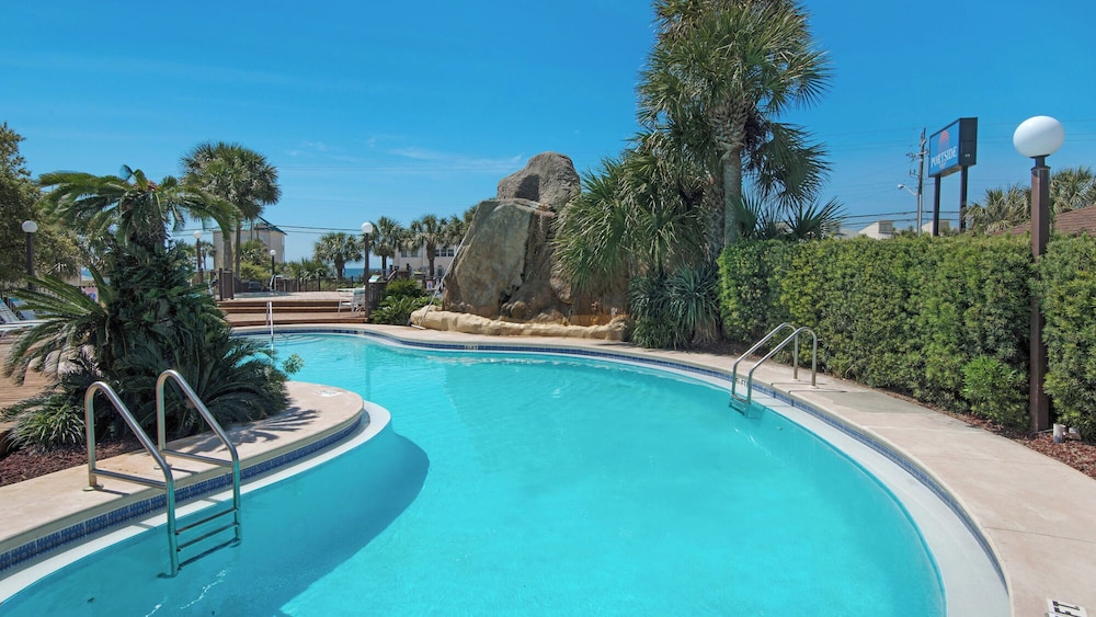 Portside Resort D1: Gulf Retreat With Pools, Beach & Family Adventures!