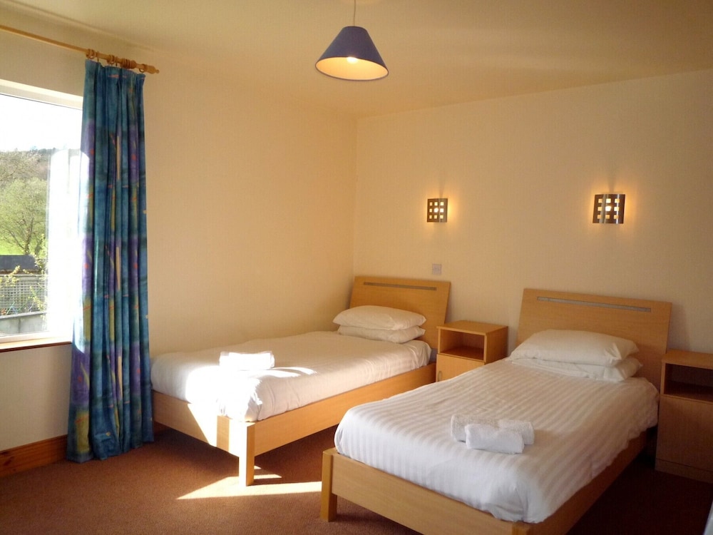 Innisfallen Holiday Village