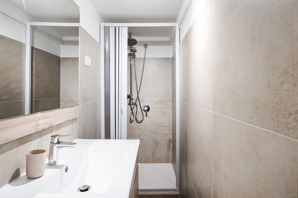 Bari Cozy Apartment by Wonderful Italy