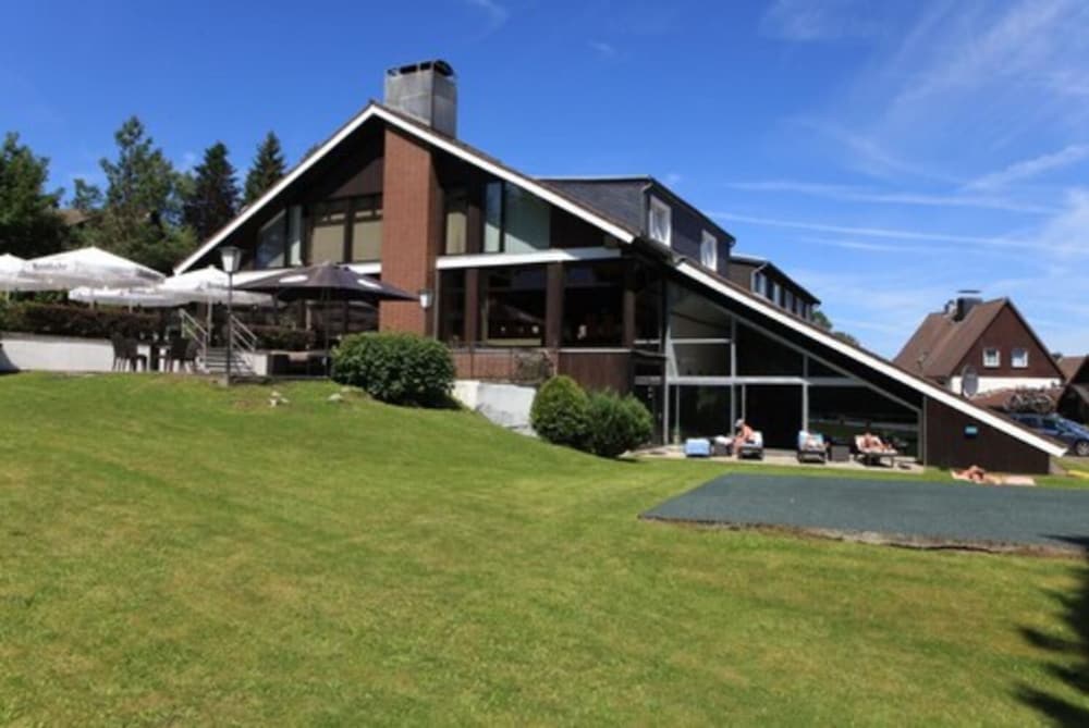 Hotel Vitalhotel Schulenberg - Image 1