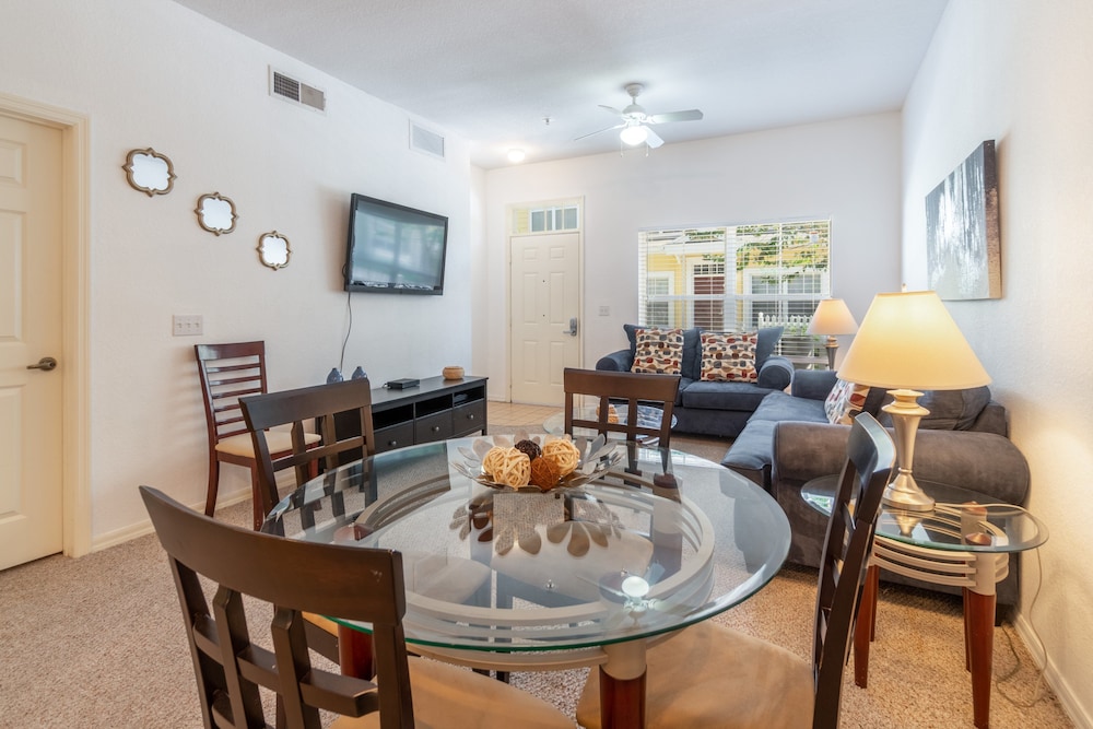 Villas at Seven Dwarfs 4601 - Image 5